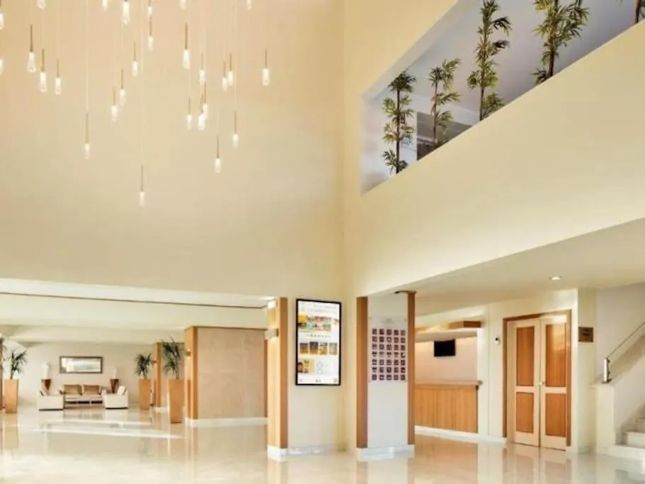 Albufeira Sol Villas V - Pool And Garden & Gym & Spa 0*,  포르투갈